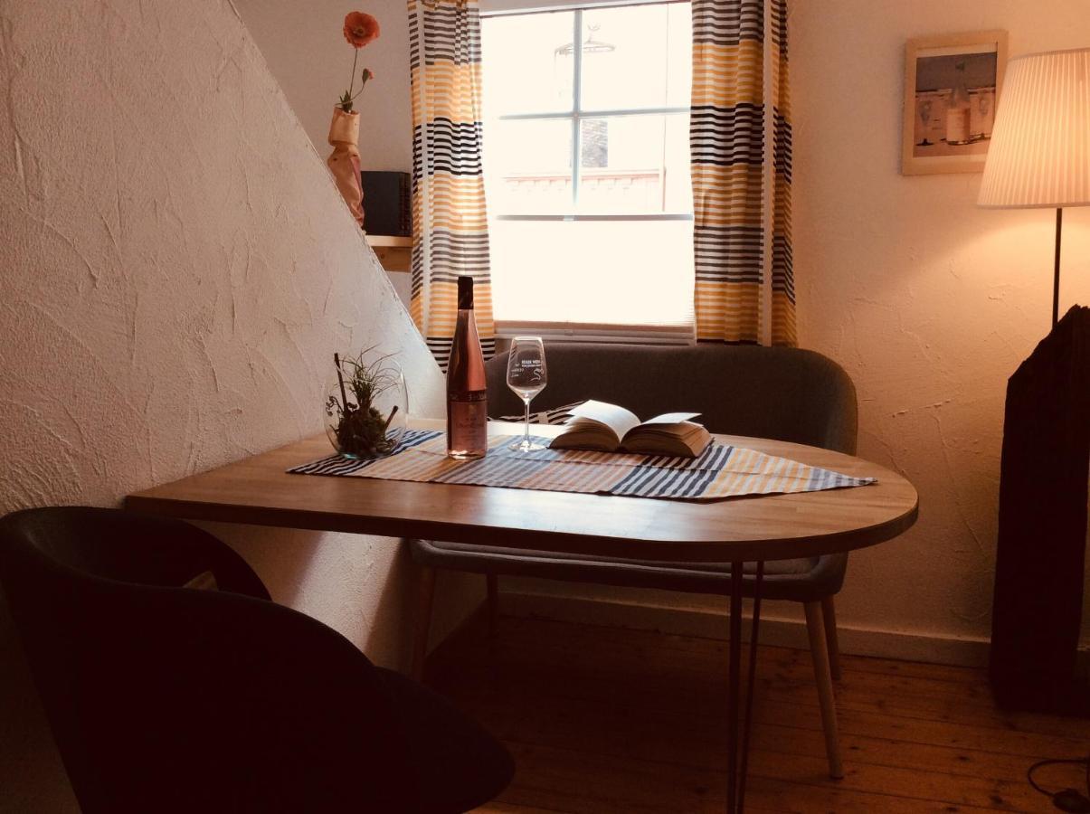 Ferienwohnung Winzerhäuschen, Weingut Th. Müller Reil Exterior foto